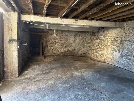 grange entrepôt
