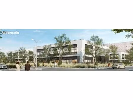 local d'activité 1 997 m²