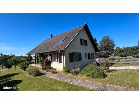 maison 6 pièces 140m2