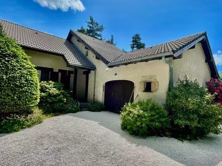 maison familiale de caractère - domaine du fraisse - chambon sur lignon