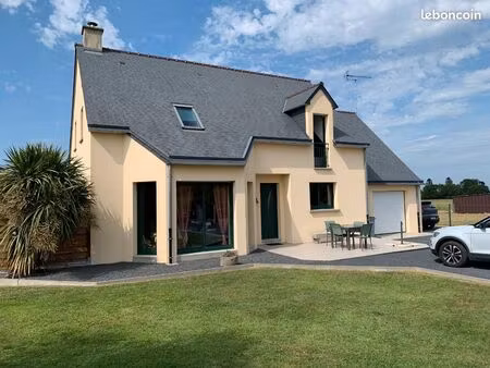 maison   5 pièces. 129 m2