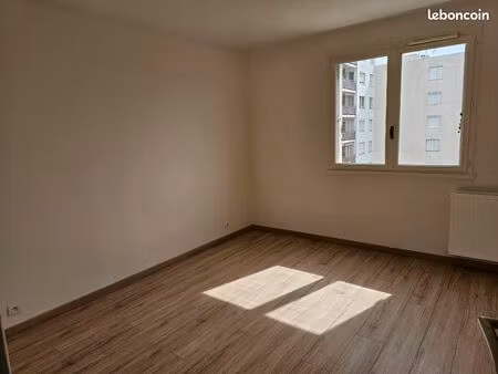 a louer t4 lumineux de 76m2