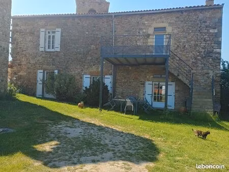 loue appartement avec terrasse