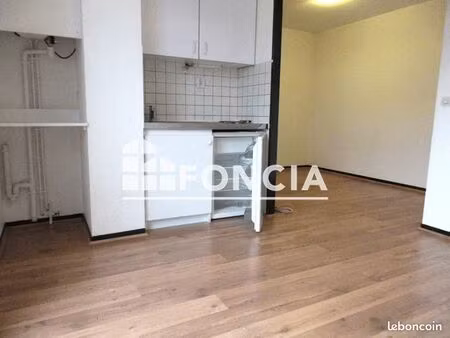 studio 1 pièce 25 m²