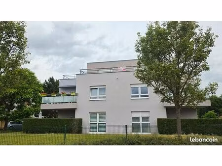 appartement 3 pièces en attique quartier des maraicher