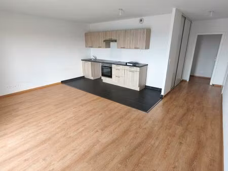 appartement hautepierre 3p libre de suite