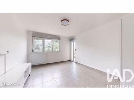 appartement 3 pièces 58 m²