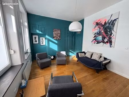 bureau lille centre psychologue 20m2