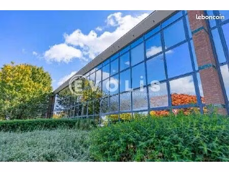 bureaux 154 m²