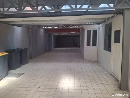 cellule-local-commercial à louer