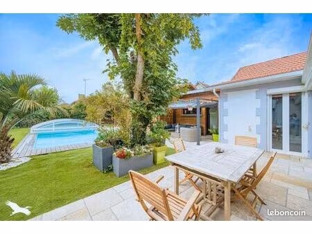 maison 6 pièces 190 m²