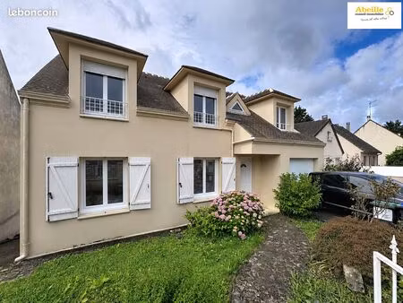 maison 8 pièces 159 m²