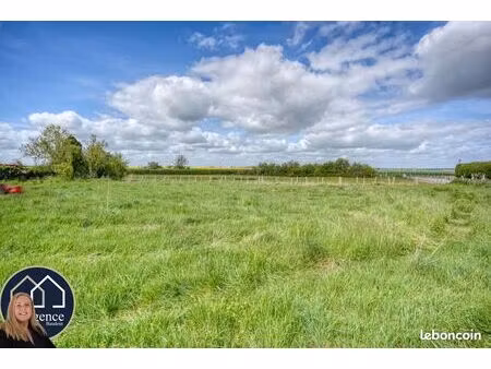 terrain 450 m² houdan