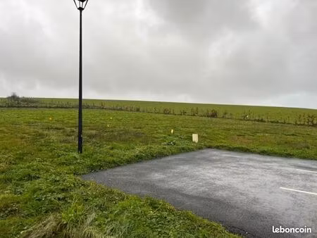 terrain 700 m² ganzeville