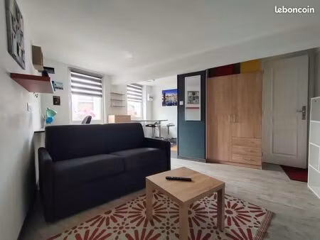 studio 1 pièce 20 m²