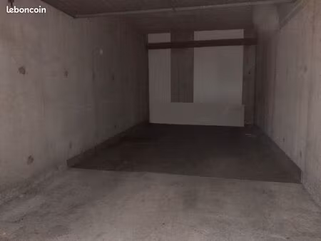 garage résidence du parc de buisson rond