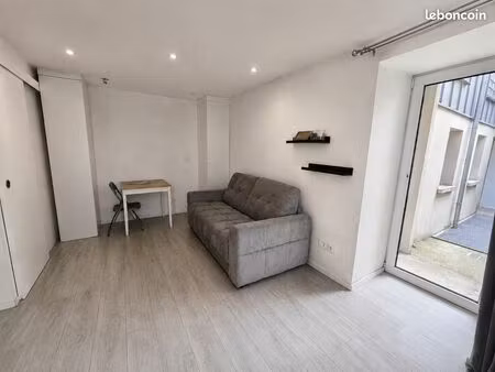 studio 1 pièce 20 m²