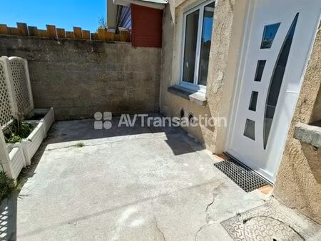studio refait à neuf