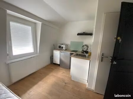 appartement 1 pièce 13 m²