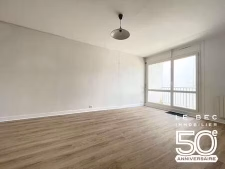 location appartement 2 pièces à vannes (56000) : à louer 2 pièces / 47m² vannes