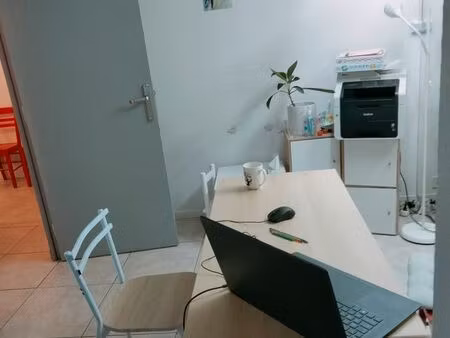 cabinet paramédical à louer