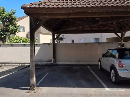 place de parking avec carport - boisparisis