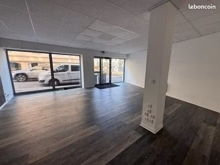local commercial 40 m²