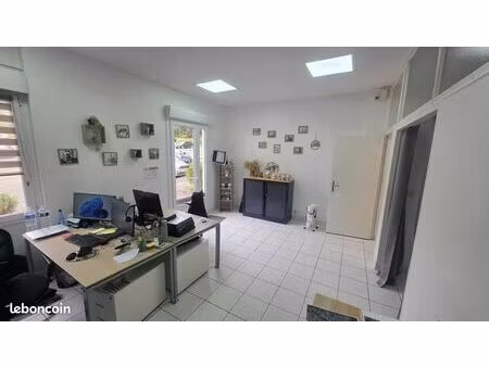 local commercial 65m2