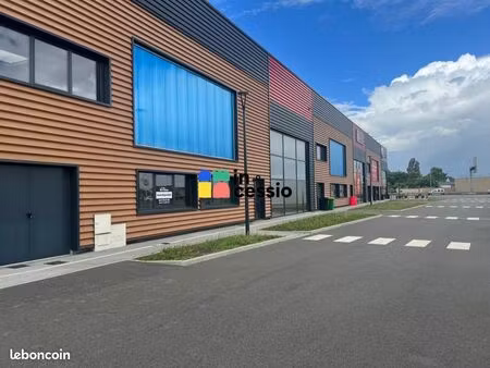 local commercial 300 m²