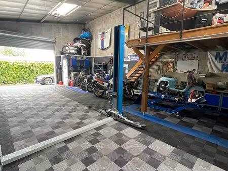 local professionnel stockage / activité 85m2