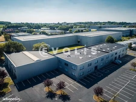 local d'activité 642 m²