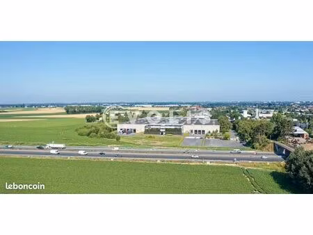 local d'activité 5 144 m²
