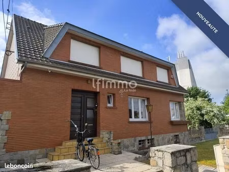 maison 7 pièces 135 m²