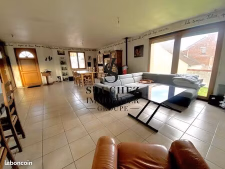 propriété 7 pièces 109 m²