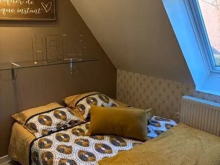 chambre meublée