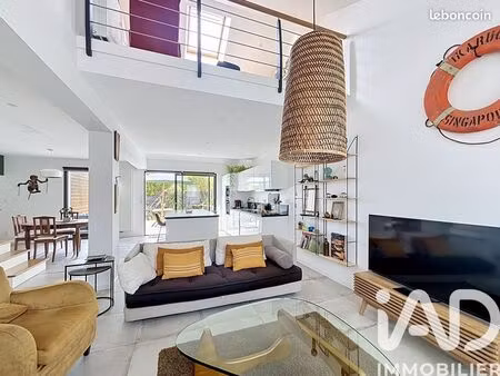 maison 5 pièces 121 m²