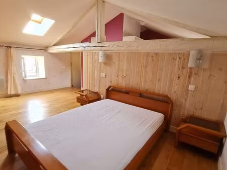 maison de village f3 85m² avec terrasse fermée