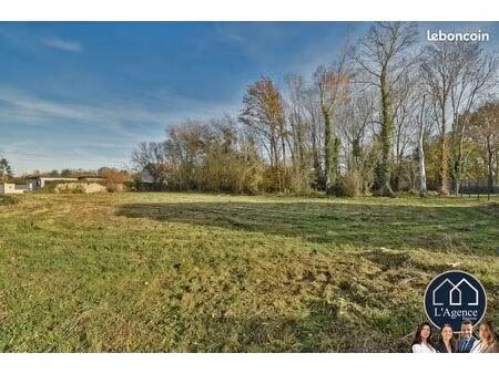 terrain 1124 m² poigny-la-forêt