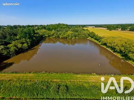 terrain 31852 m² deux évailles