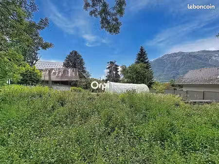 terrain 900 m² sainte helene sur isere