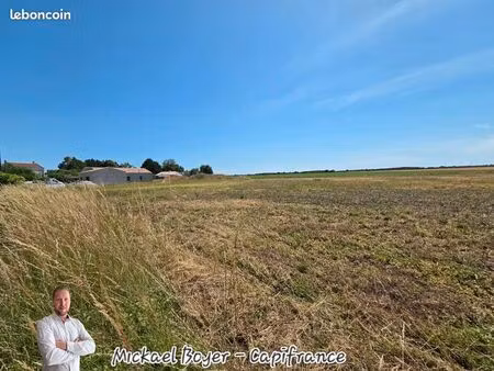 terrain 1 137 m² val du mignon
