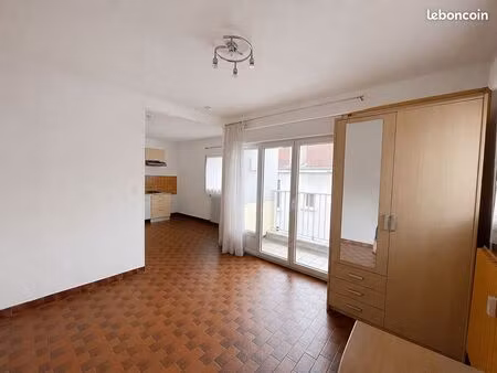 studio 1 pièce 23 m²