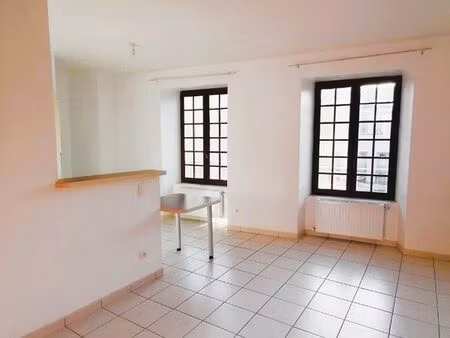 studio 1 pièce 29 m²