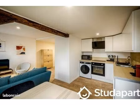 chambre 1 pièce 15 m²
