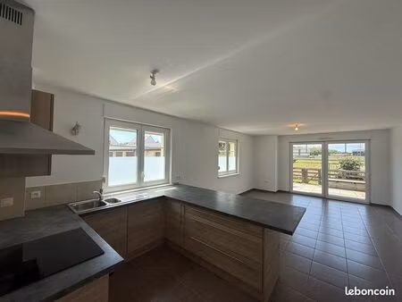 oberschaeffolsheim – appartement 3 pièces de 70 60 m² avec terrasse  garage et parking pri