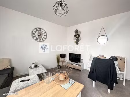 appartement 2 pièces 32 m²