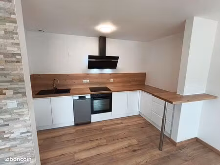 ? à louer – superbe appartement f2 de standing – 52 m² carrez / 63 m² au sol – wissembourg