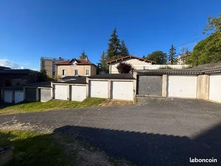 à vendre lot de 16 garages