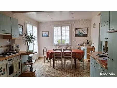 maison 5 pièces 95 m²