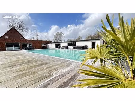 maison 4 pièces 280 m²